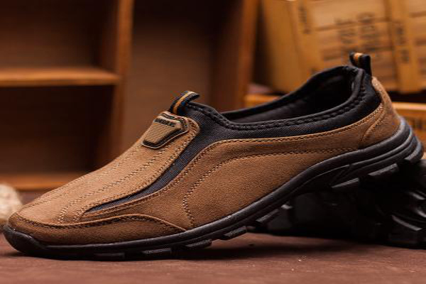 老年休闲鞋加盟