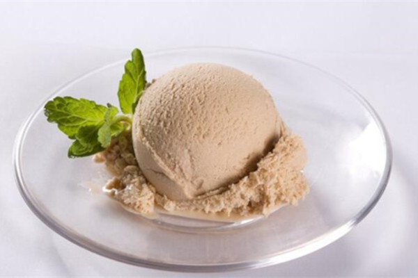 碰碰凉冰激凌加盟