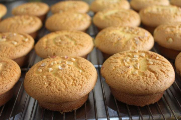 老烈火蛋糕加盟