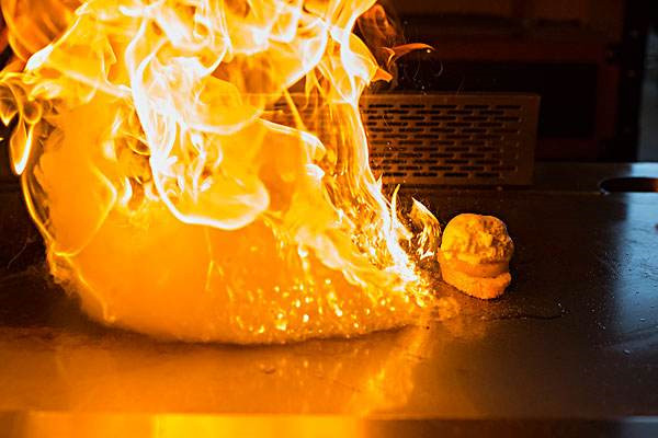 火焰冰淇淋机加盟店