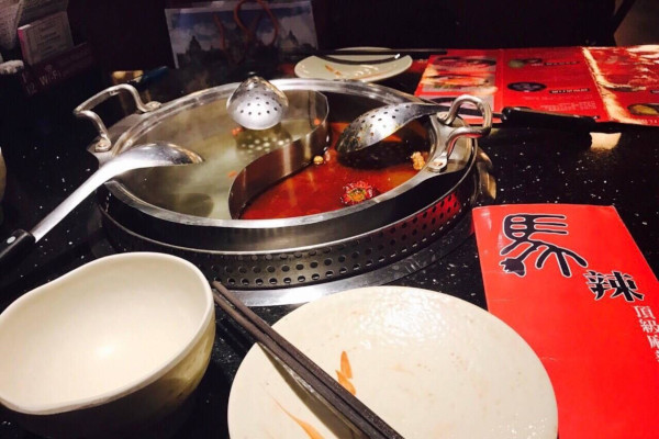 马辣顶级麻辣鸳鸯火锅加盟费