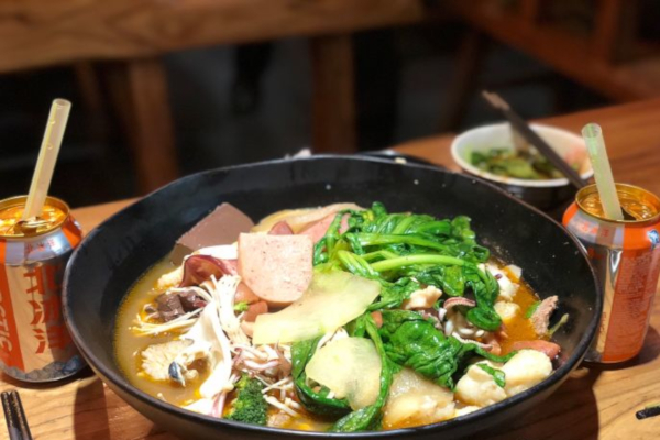 万记麻辣烫加盟