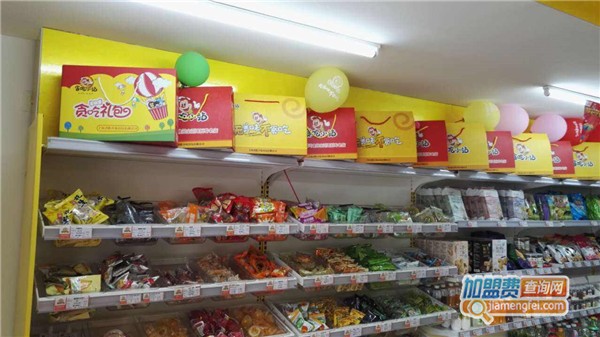 贪吃小站零食加盟店