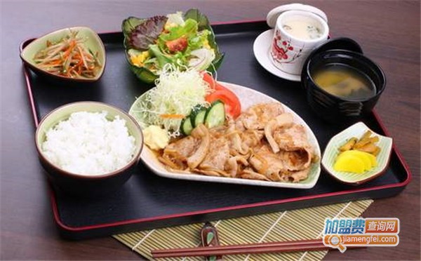 米饭先生13元快餐加盟店