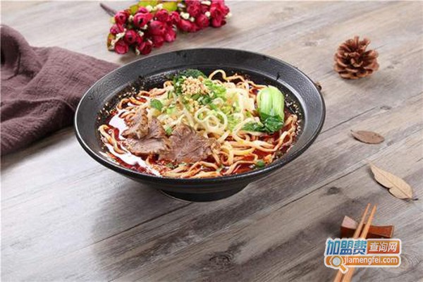 冰城外婆铁锅焖面