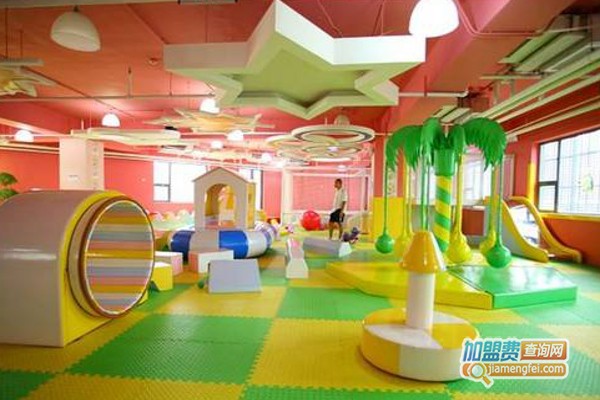 品牌儿童乐园加盟费