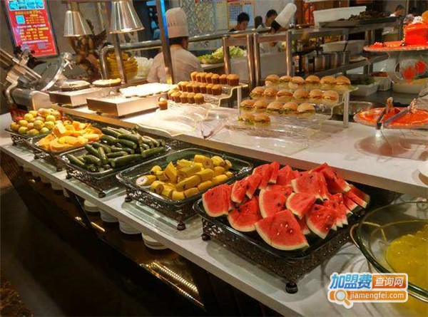 红透天自助火锅加盟店