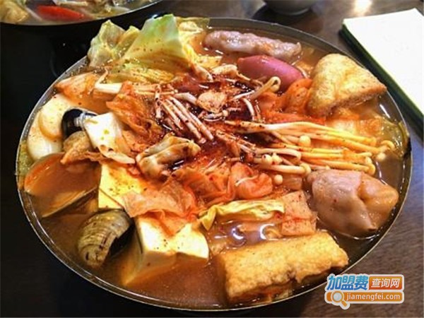 三妈臭臭锅加盟店