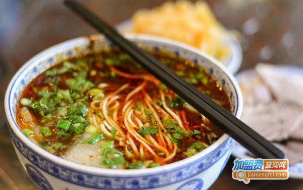 清真牛肉面加盟费