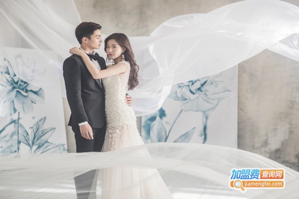 韩国艺匠婚纱摄影加盟费