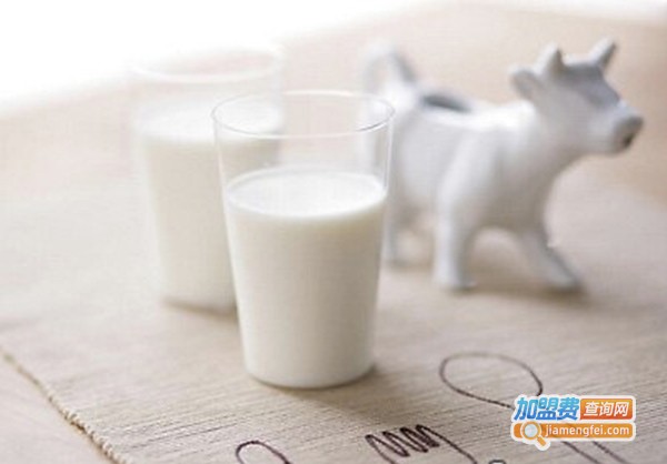 好1多牛奶加盟门店