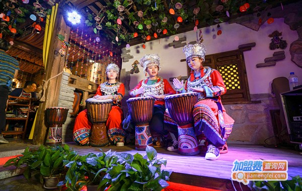 东巴人鱼豆花火锅加盟费