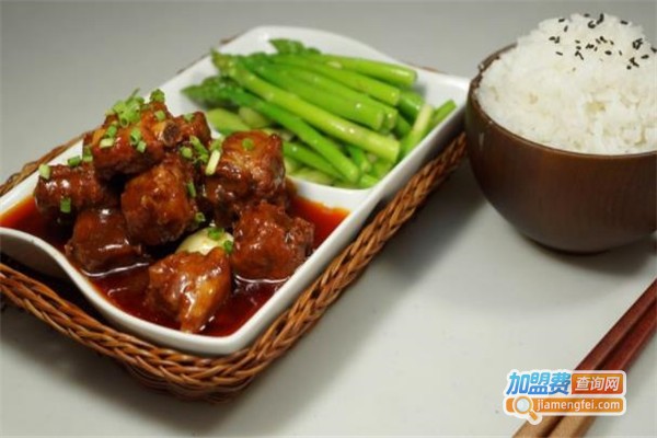 醉清风排骨饭加盟店