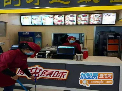 原盅原味中式快餐加盟费
