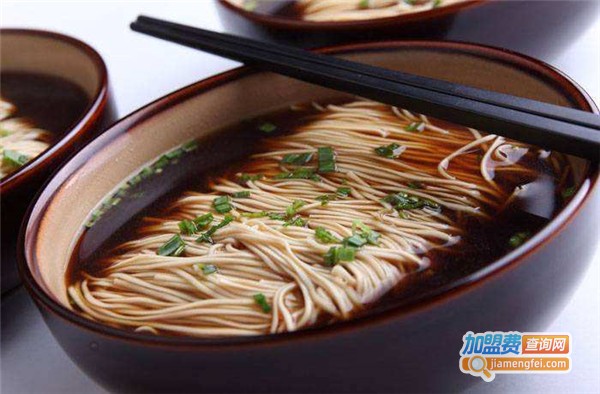 味霸豚骨面馆加盟店