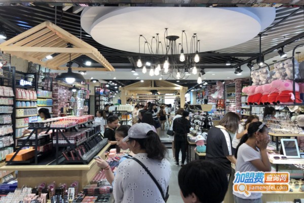 全场十元店加盟费，查看全场十元店加盟费详情！
