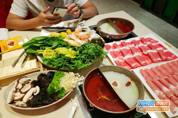 蜀国传情毛肚火锅加盟费