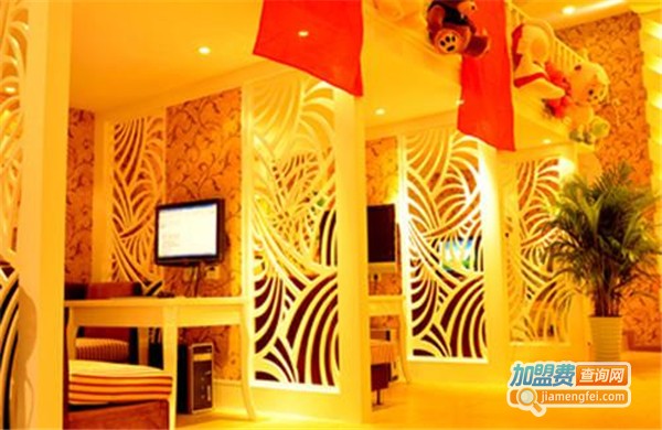 聪明屋童装加盟费