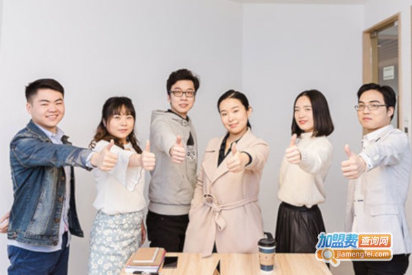 皇家卤熟食加盟费