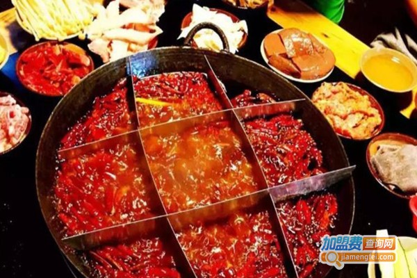 鹿鸣驿火锅加盟费
