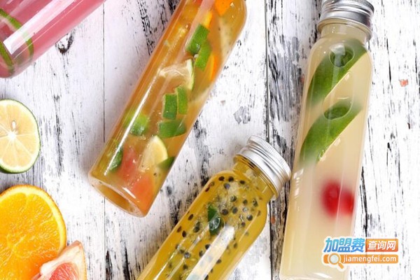 玖作食茶加盟费