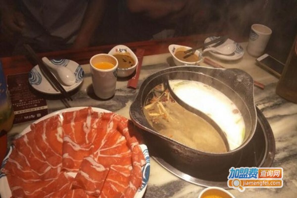 黄泥磅老灶火锅加盟费