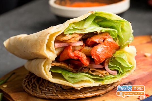 摊小二煎饼果子加盟费