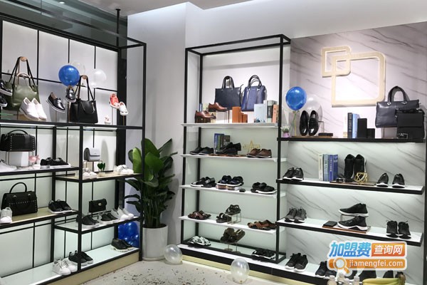 鞋包店加盟