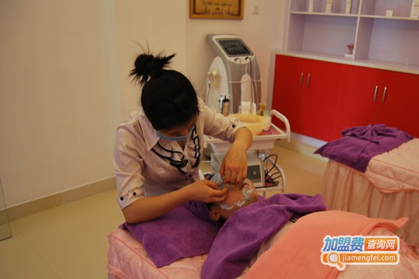 祛痘机构加盟费