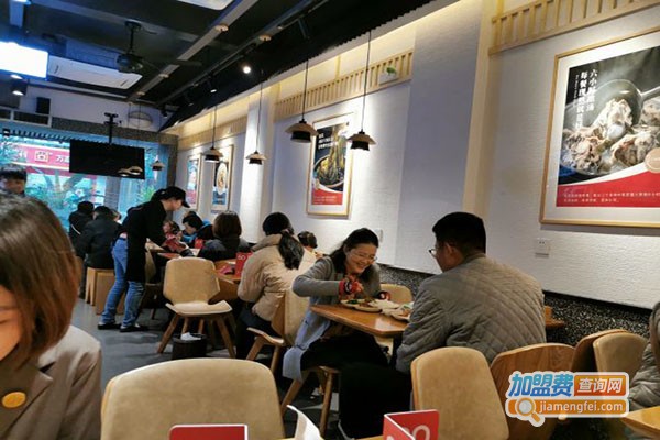 马老七米粉加盟店