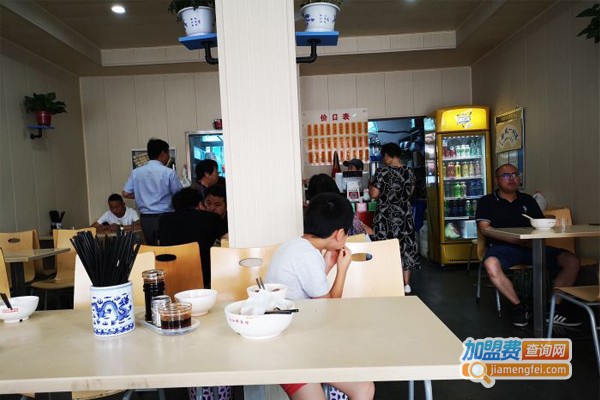 聚知鲜面馆加盟门店