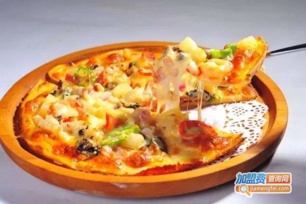 好奇披萨加盟费