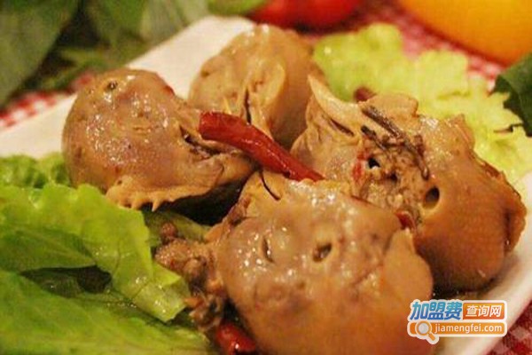 梁三麻辣鸡头加盟门店