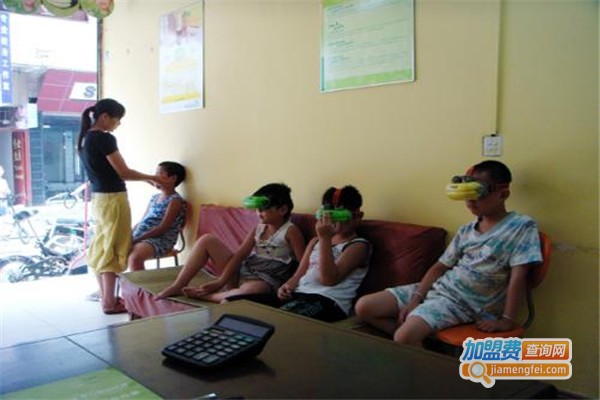 青少年视力康复加盟费