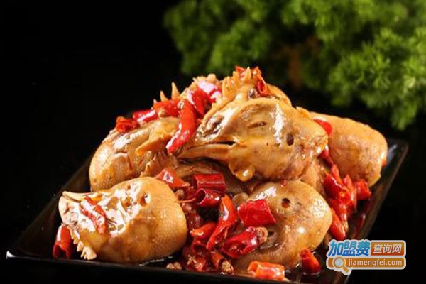 梁三麻辣鸡头加盟门店