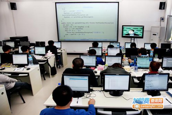 it教育培训加盟费