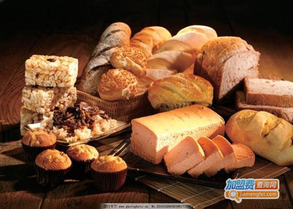 啤斯烘焙加盟费