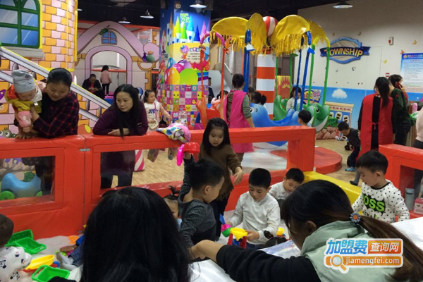 室内亲子游乐园加盟