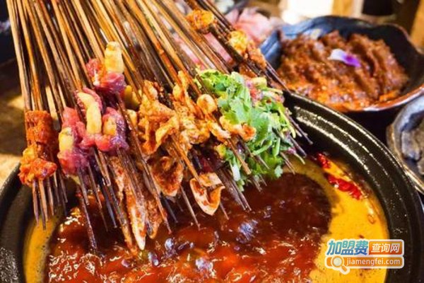 宽窖罐罐串串香加盟费