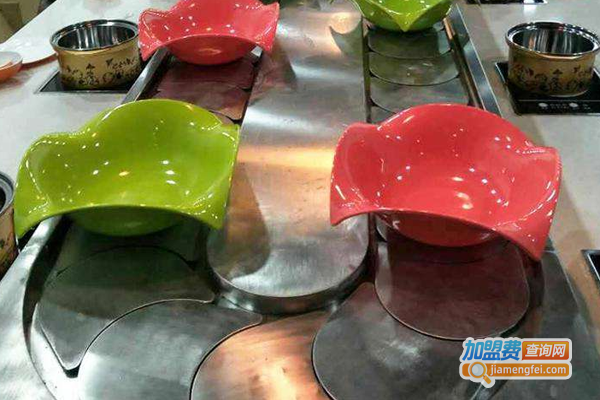 御龙旋转火锅加盟费