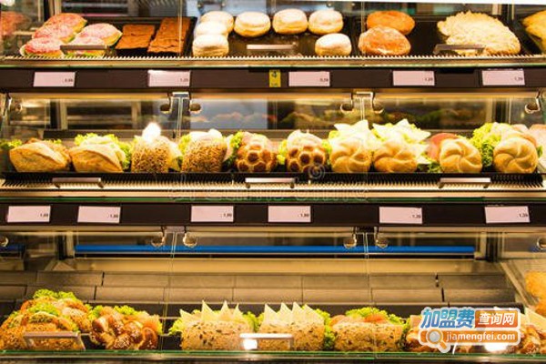 连锁面包屋加盟费