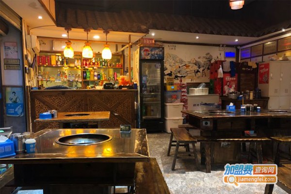 重庆牛香坊老火锅加盟门店