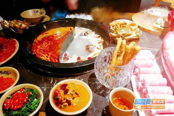 小龙行江湖老火锅