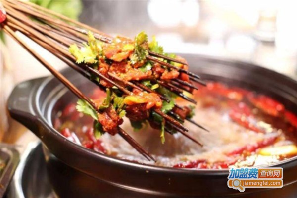 辣小兵串串加盟费