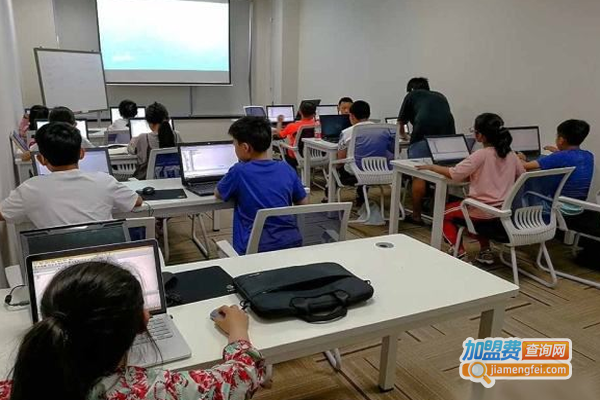 少儿编程辅导班加盟