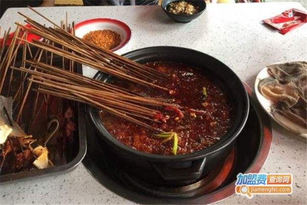 牛市口地摊麻辣烫火锅加盟费