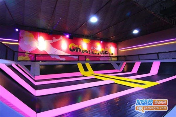 主题蹦床公园加盟店