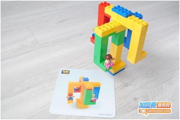 乐高积木培训班加盟费