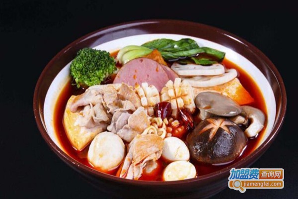 杨小捞麻辣烫加盟费