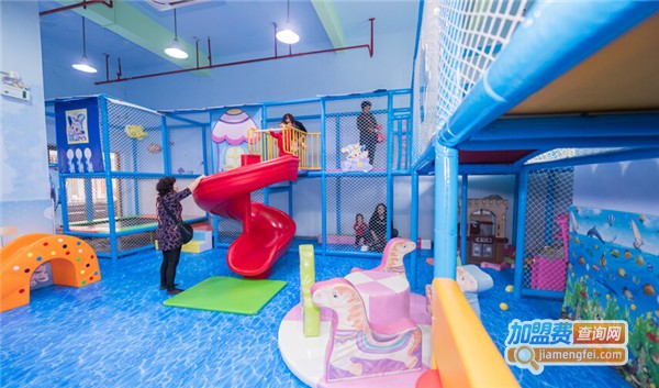 蹦奔跳儿童乐园加盟费
